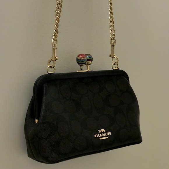 COACH CROSSBODY WITH GOLD STRAP - Picture 2 of 5